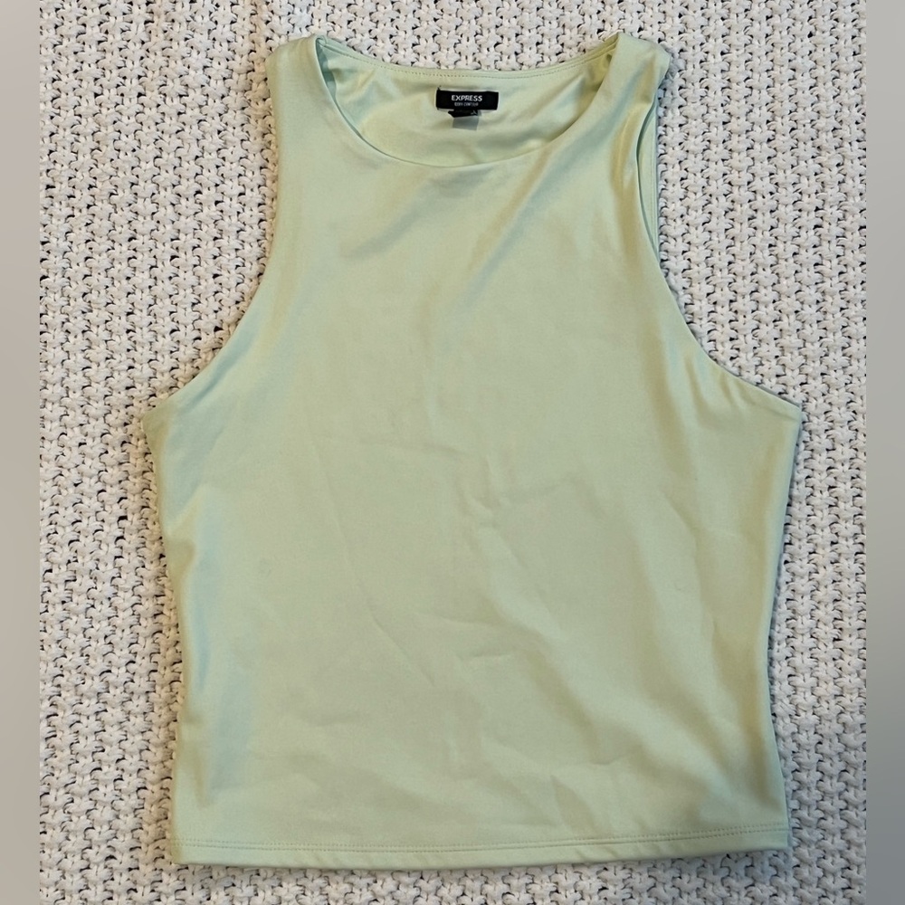 Express Body Contour Cropped Tank in Lime color